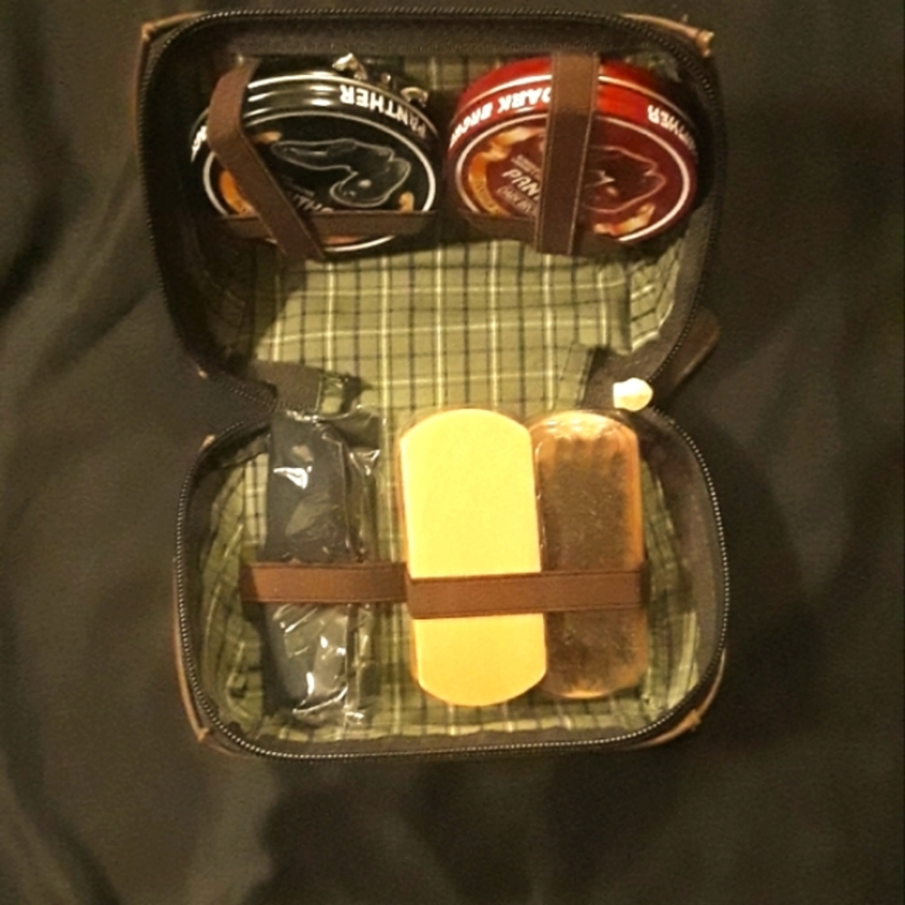 Shoe Shine Kit
